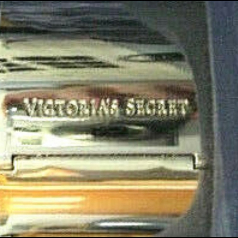 Victoria’s Secret Gold Stud Bracelet - Picture 5 of 5